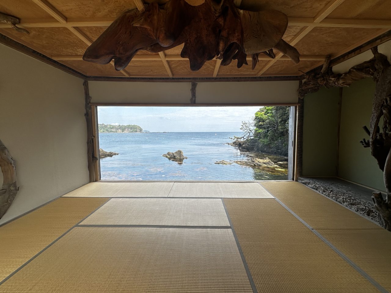 窓辺から広がる風景──借景のある家づくり