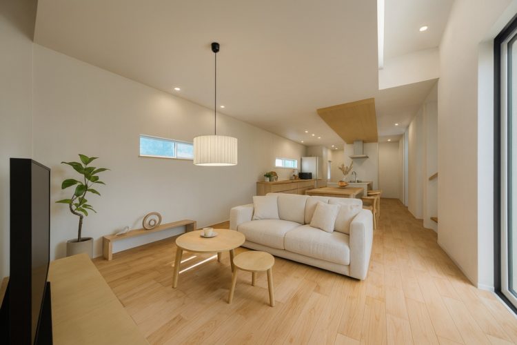 質感を愉しむ、光をデザインするLDK